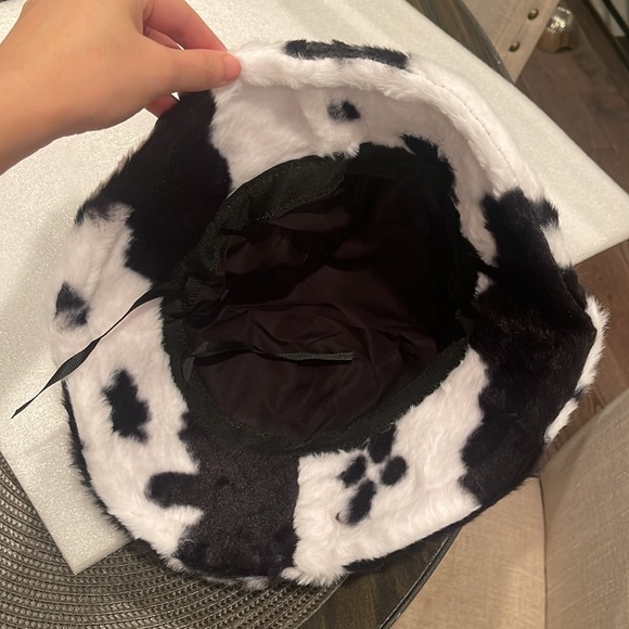 Fuzzy Cow Print Bucket Hat - Picture 3 of 3
